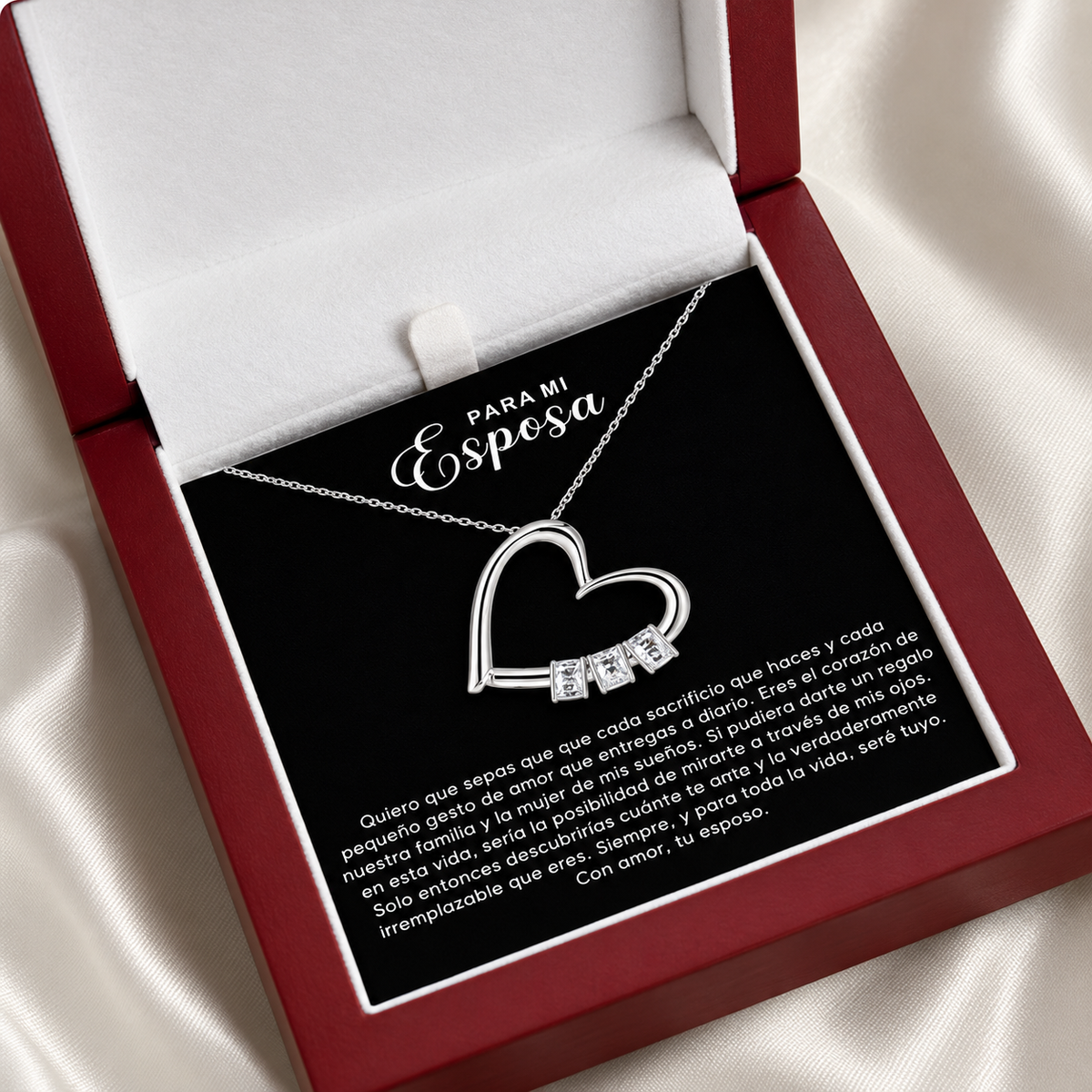 Regina - Collar corazón con nombres personalizados