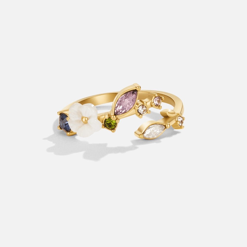 Anillo «Crystal White Blossom» en oro
