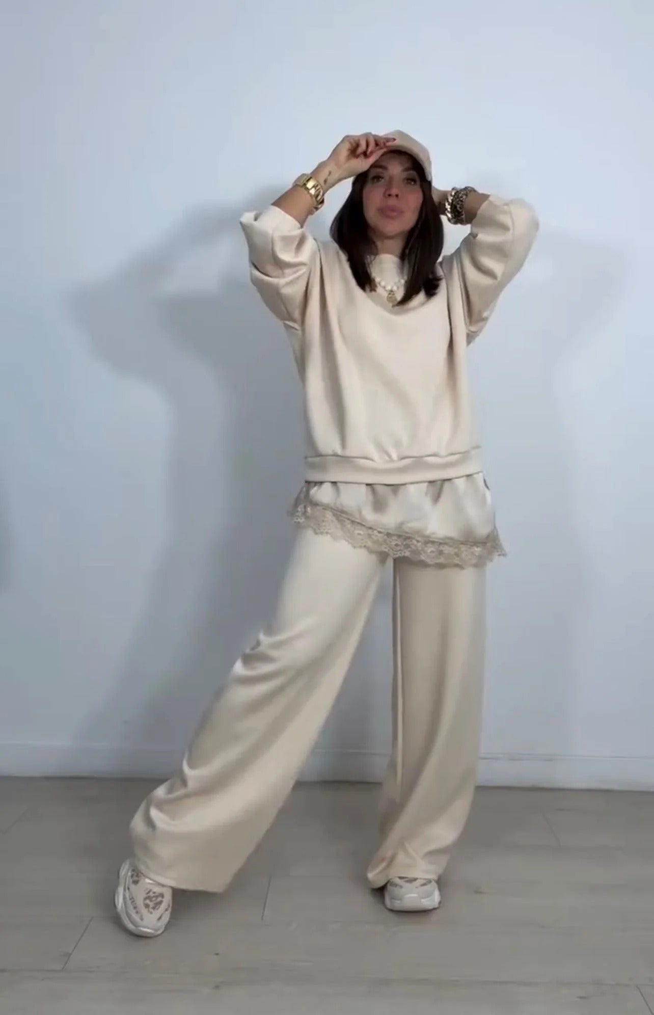 Sara- Conjunto de chandal